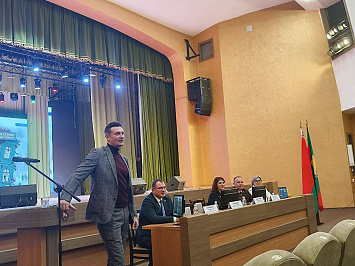 Сёння Міністр культуры Рэспублікі Беларусь Руслан Чарнецкі знаходзіцца з рабочай паездкай у г. Свіслач Гродзенскай вобласці